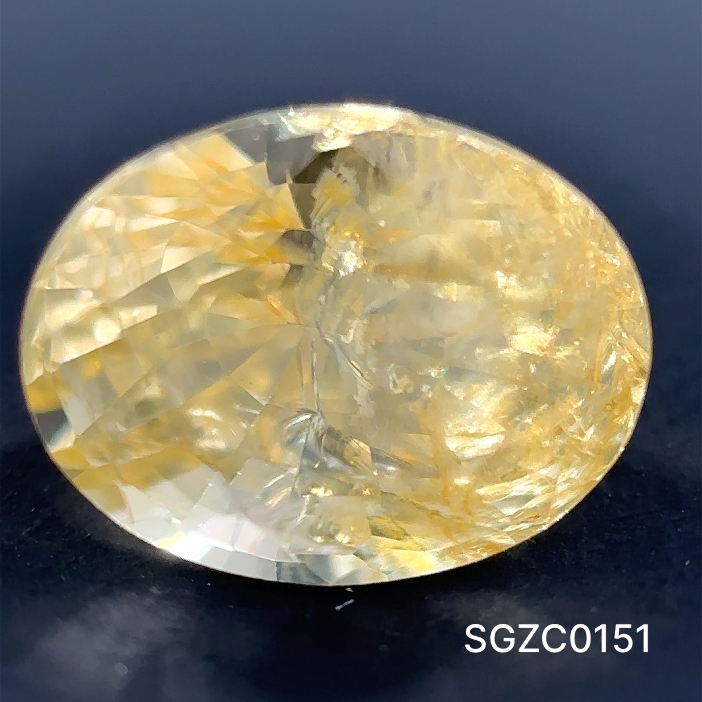 ZAFIRO CORTE OVAL 1.425 CTS