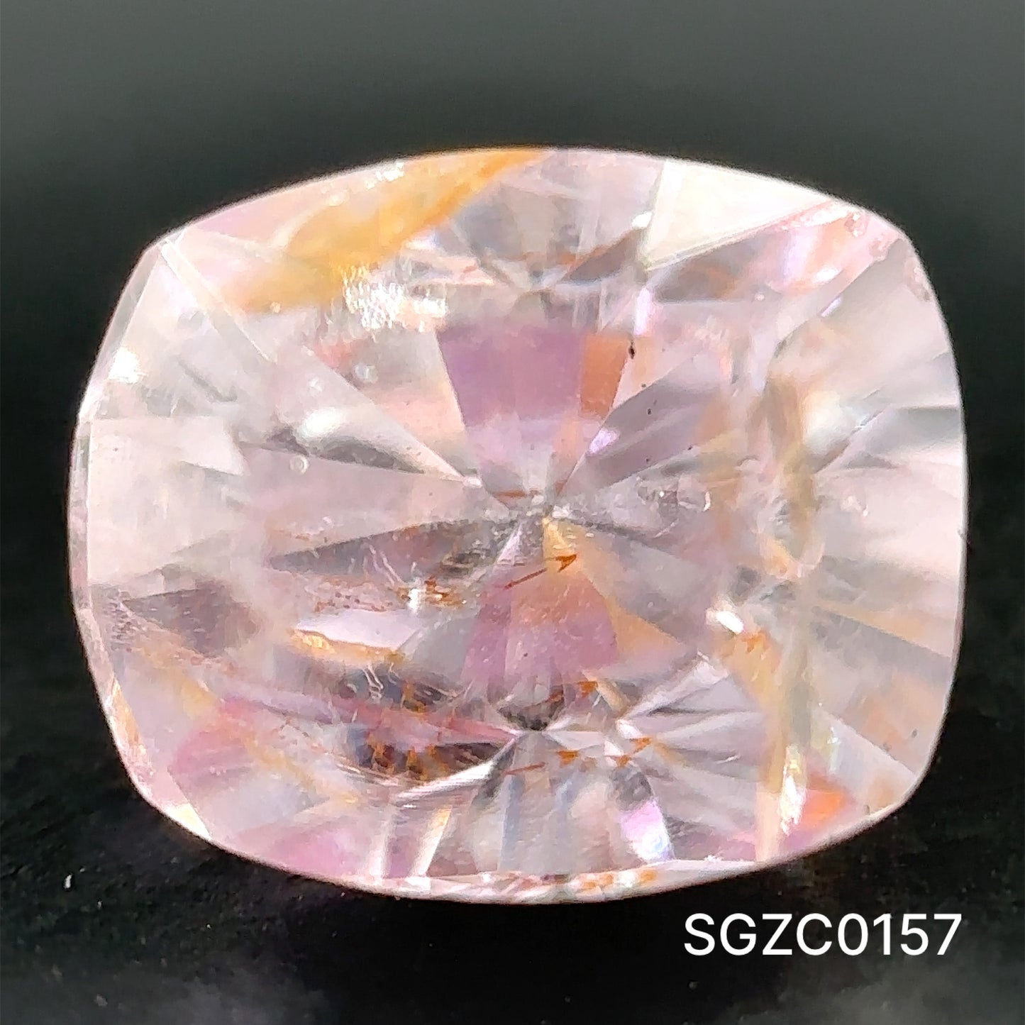 ZAFIRO CORTE CUSHION 1.045 CTS