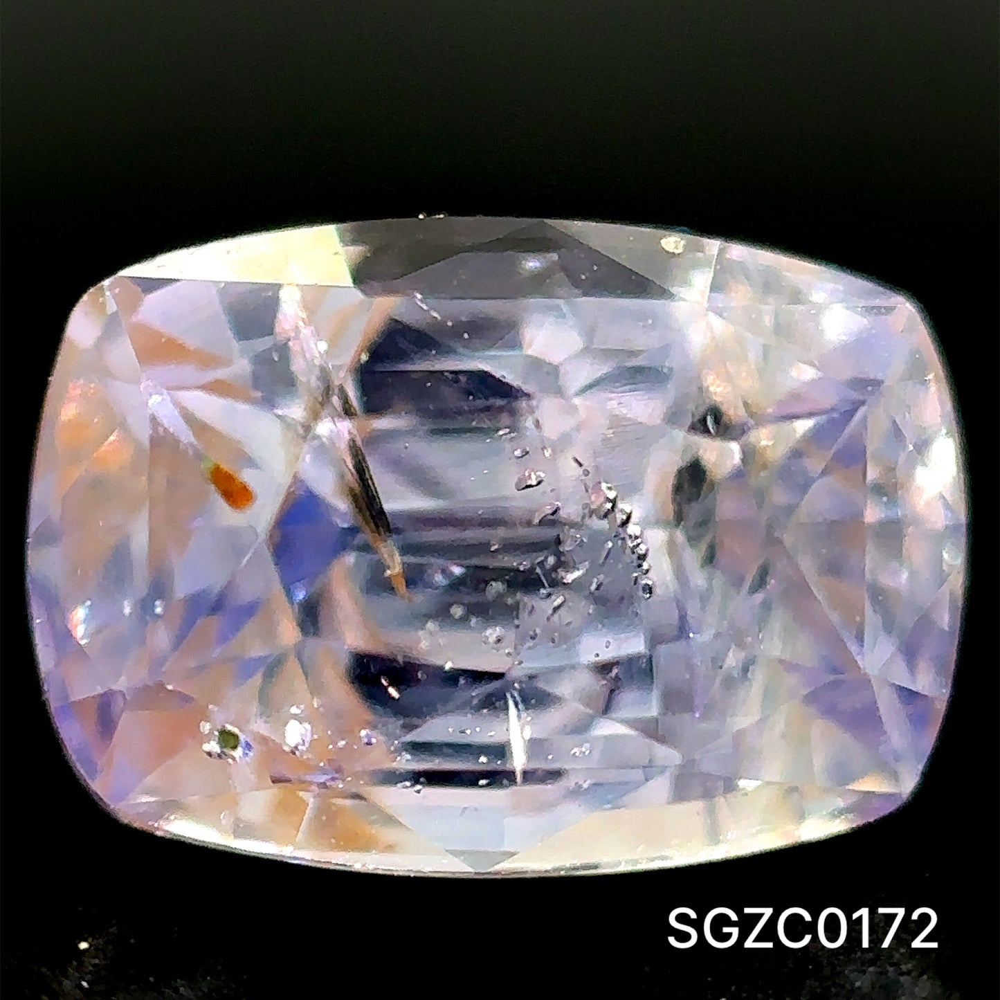 ZAFIRO CORTE CUSHION ALARGADO 1.38CT