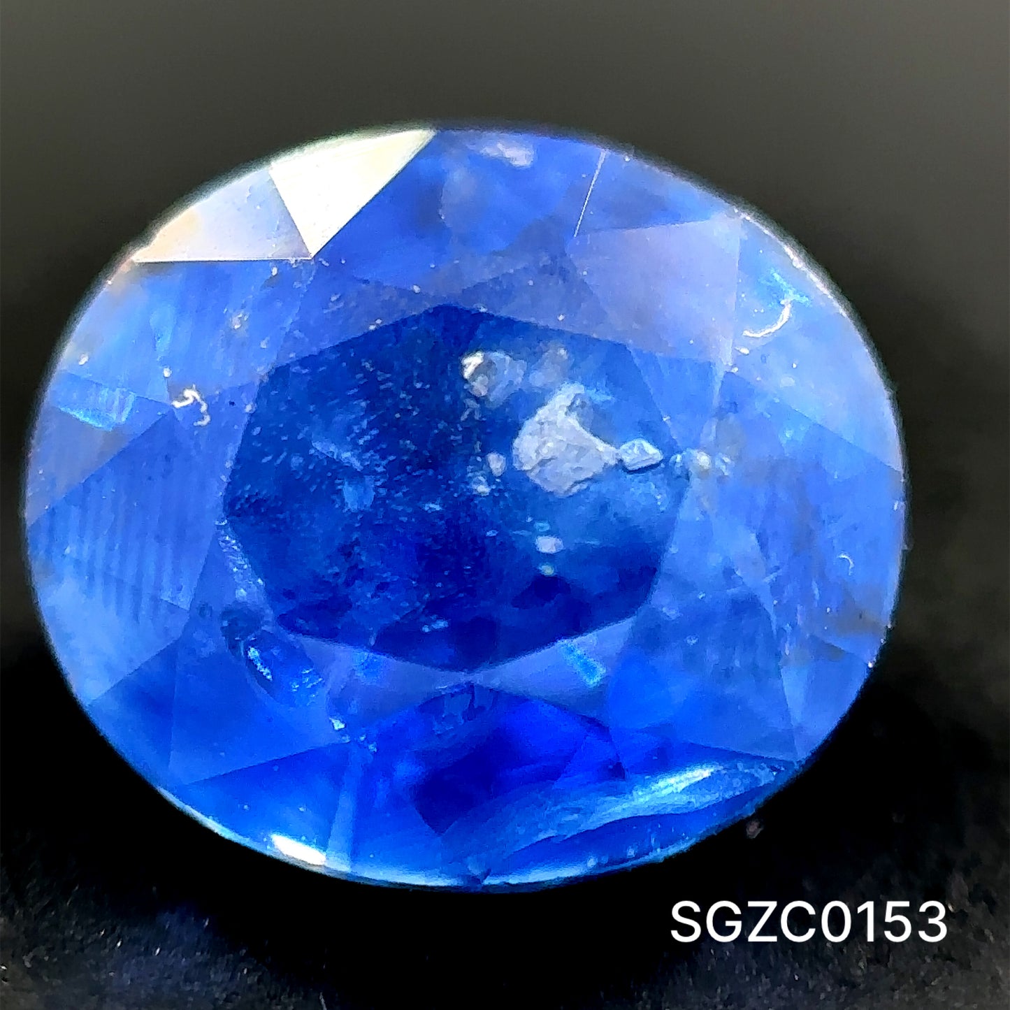 ZAFIRO CORTE OVAL 1.62 CTS