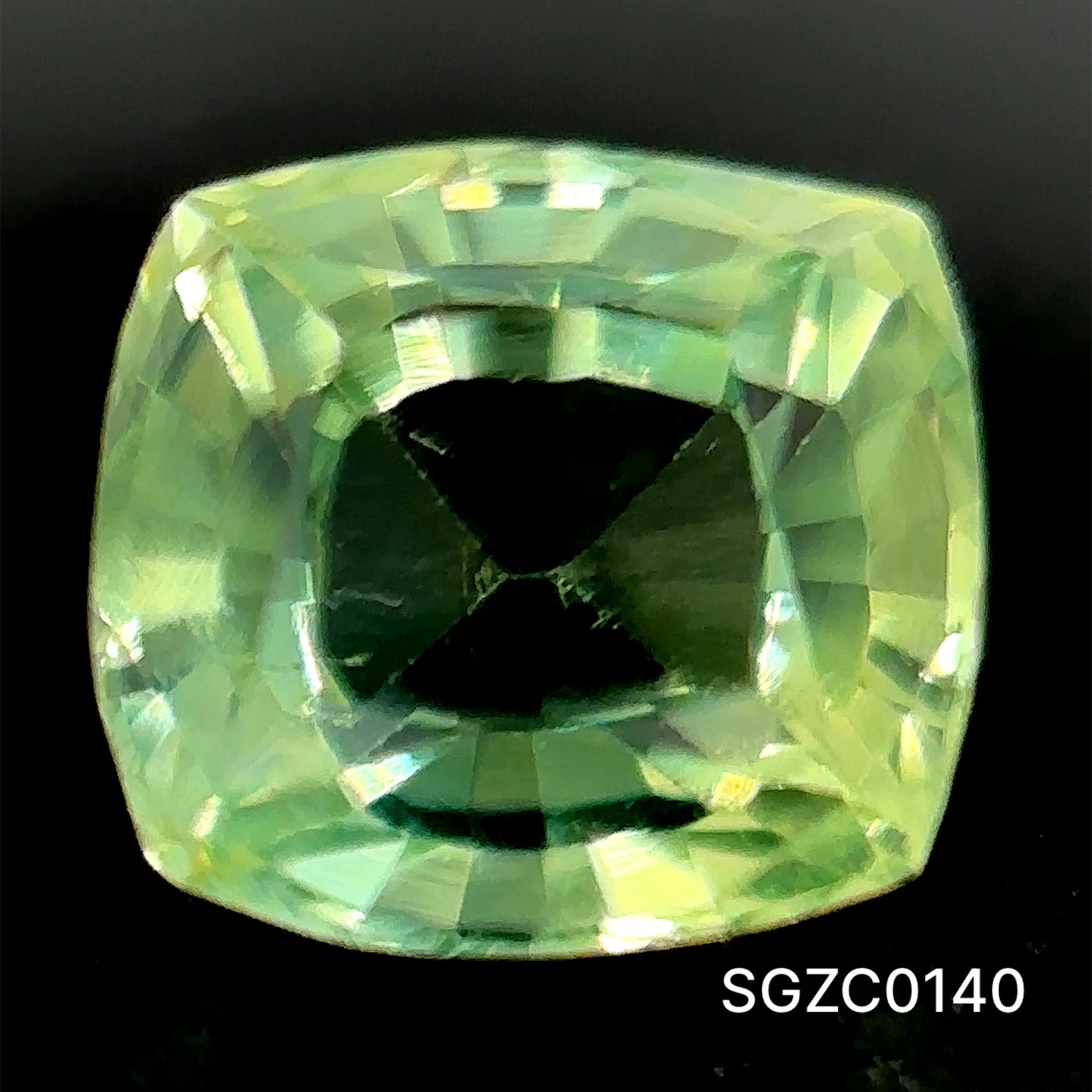 ZAFIRO CORTE CUSHION 0.855 CTS