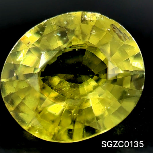 ZAFIRO CORTE OVAL 0.965 CTS