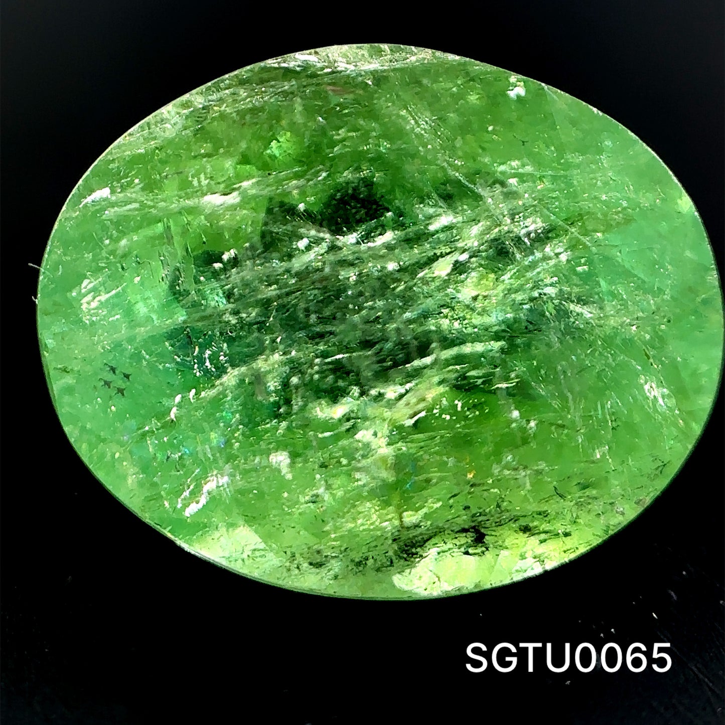 TURMALINA CORTE OVAL 4.68CT