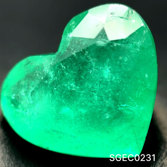 ESMERALDA GIA 2.60 CTS