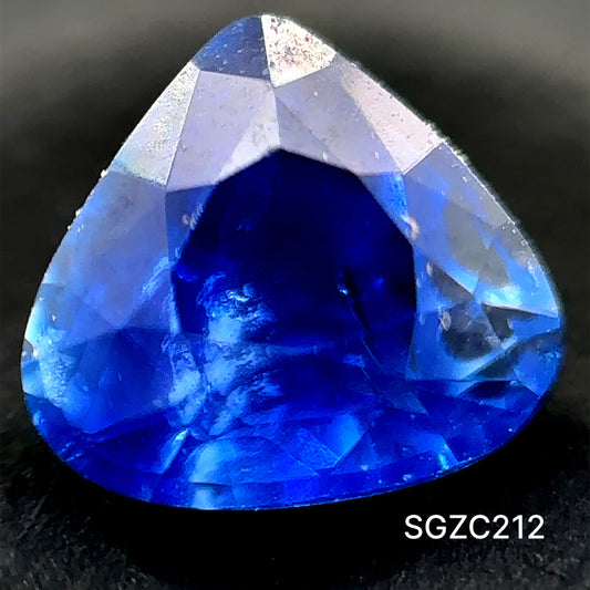 ZAFIRO CORTE TRILLON 0.585 CT