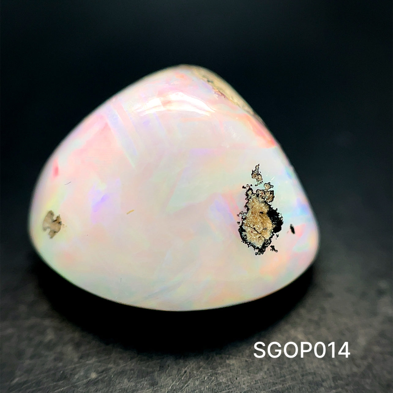 OPALO ETIOPE EN CANTERA 8.42CT