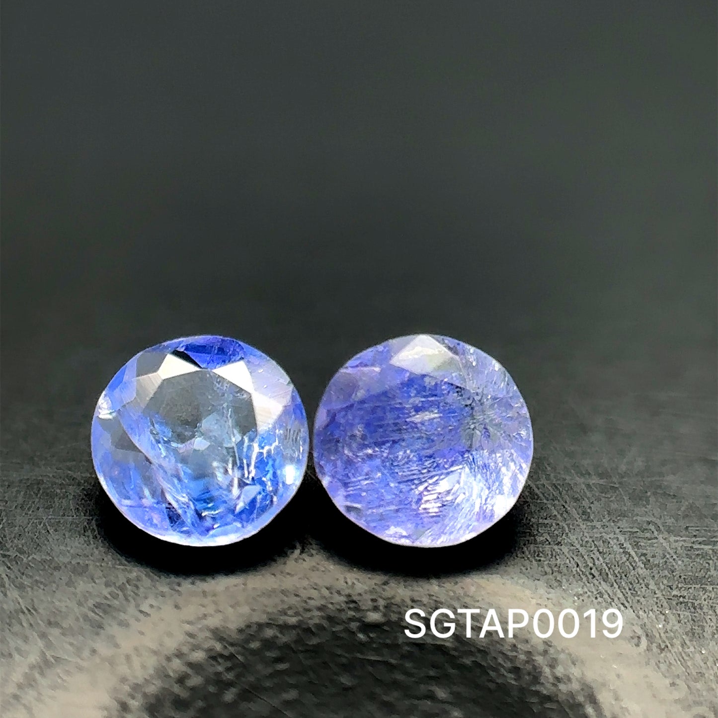 PAR DE TANZANITA CORTE REDONDO 0.46 CT