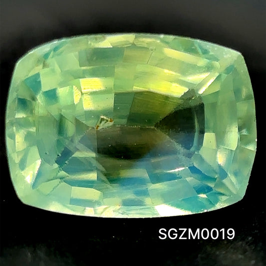 ZAFIRO CORTE CUSHION ALARGADO 0.56CT