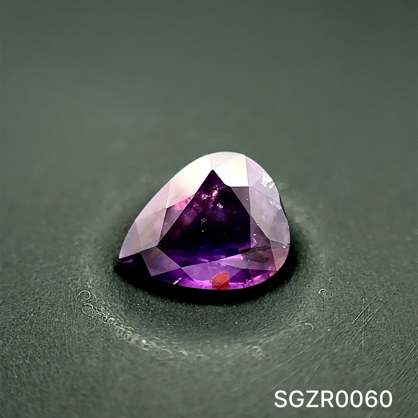 ZAFIRO CORTE PERA 1.505 CTS