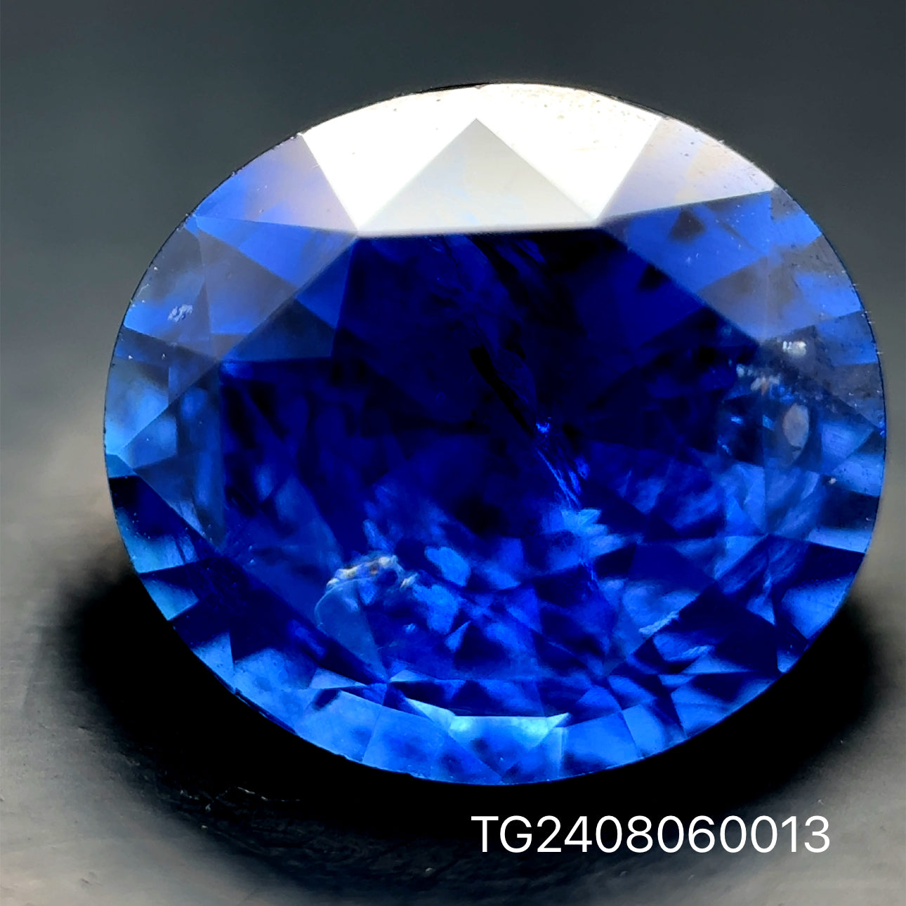 ZAFIRO CERTIFICADO IGA 2.87 CT