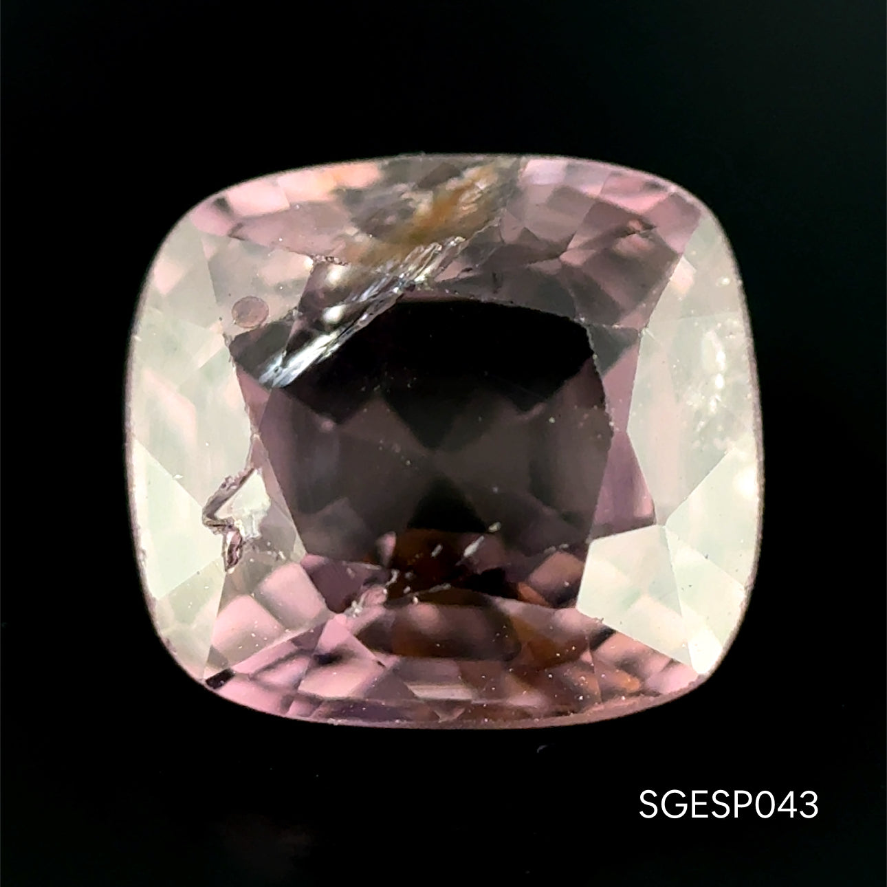 ESPINELA CORTE CUSHION 1.885 CT