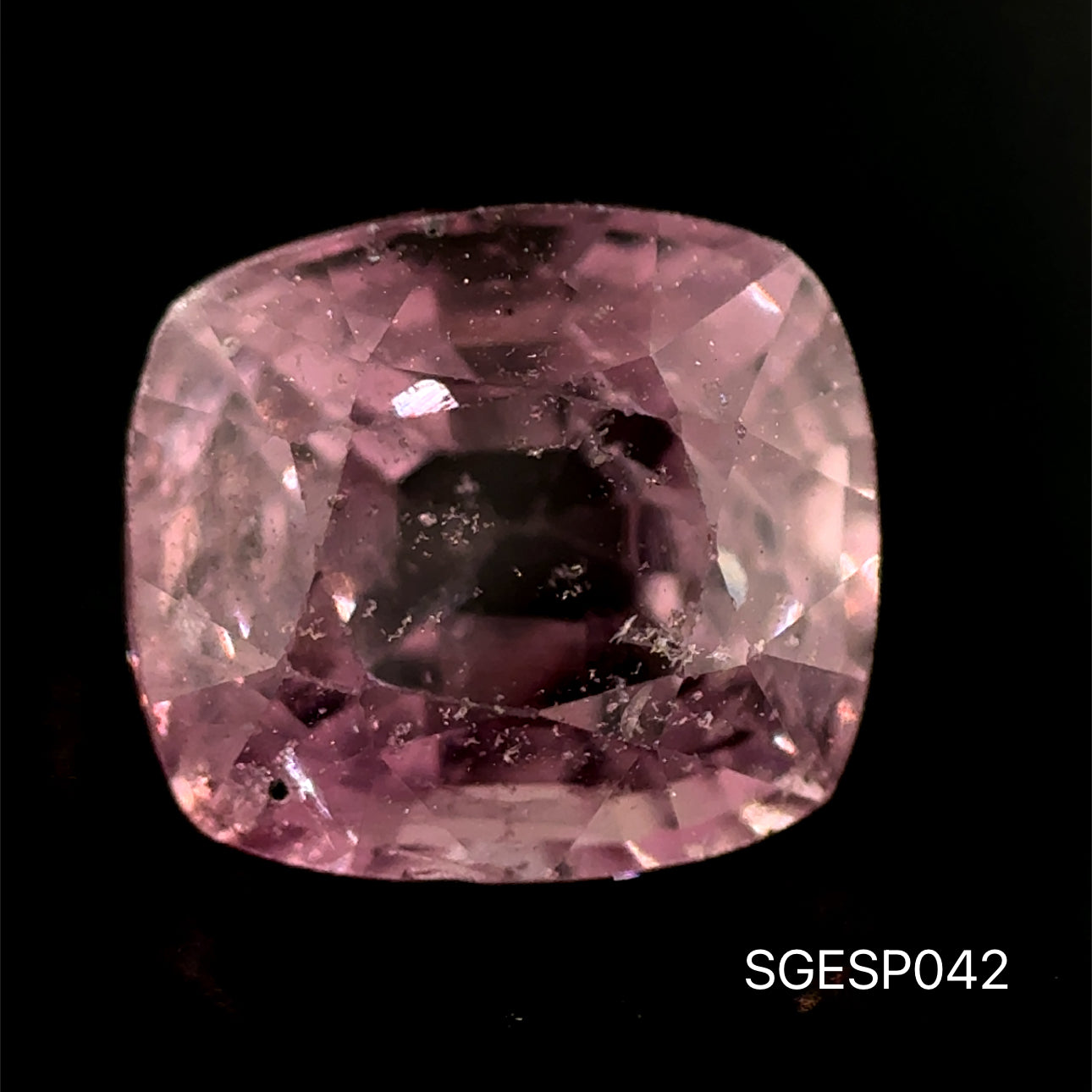 ESPINELA CORTE CUSHION 1.825 CT