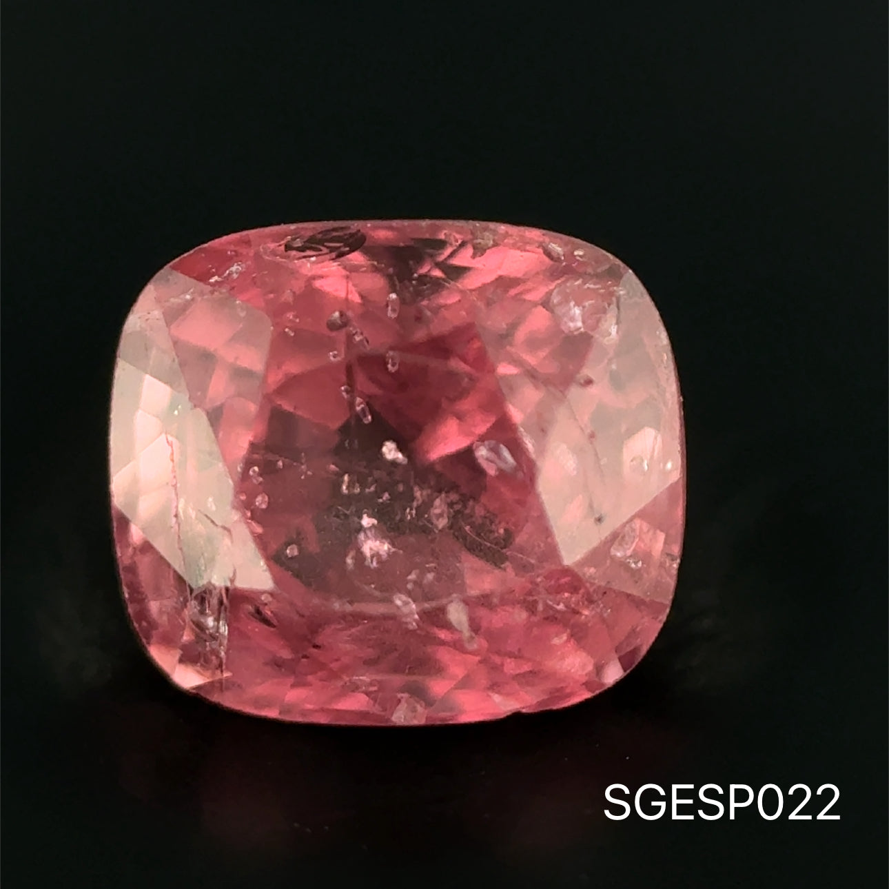 ESPINELA  CORTE CUSHION 1.675 CT