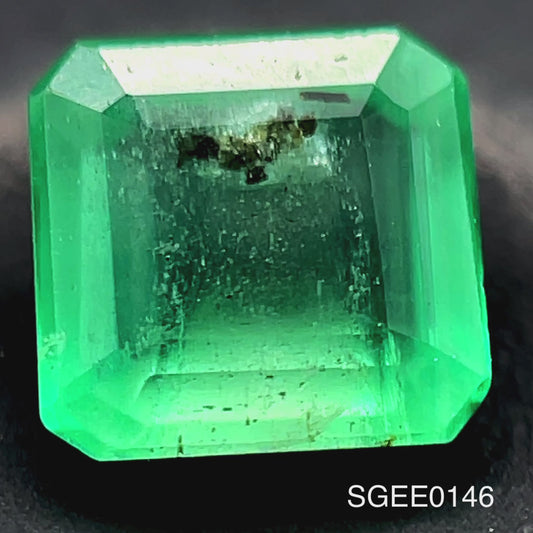 ESMERALDA CORTE OCTAGONAL 0.945CT