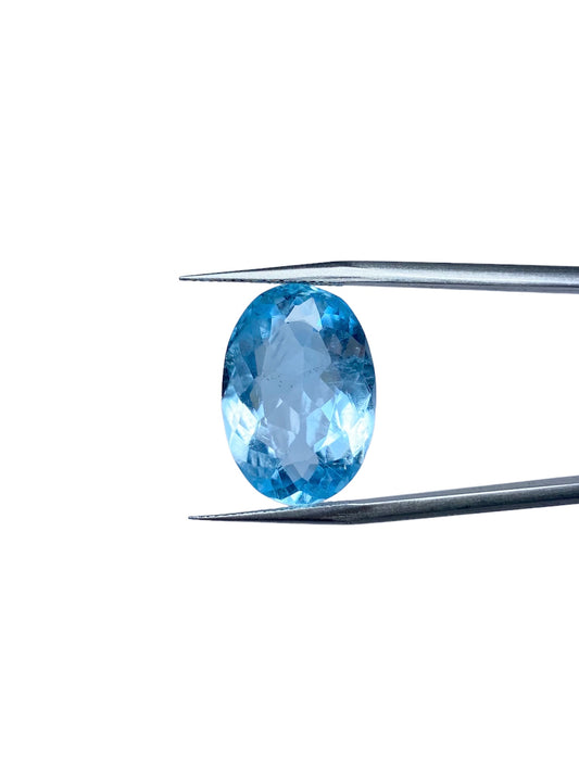 TOPACIO AZUL OVAL 13.465CT .